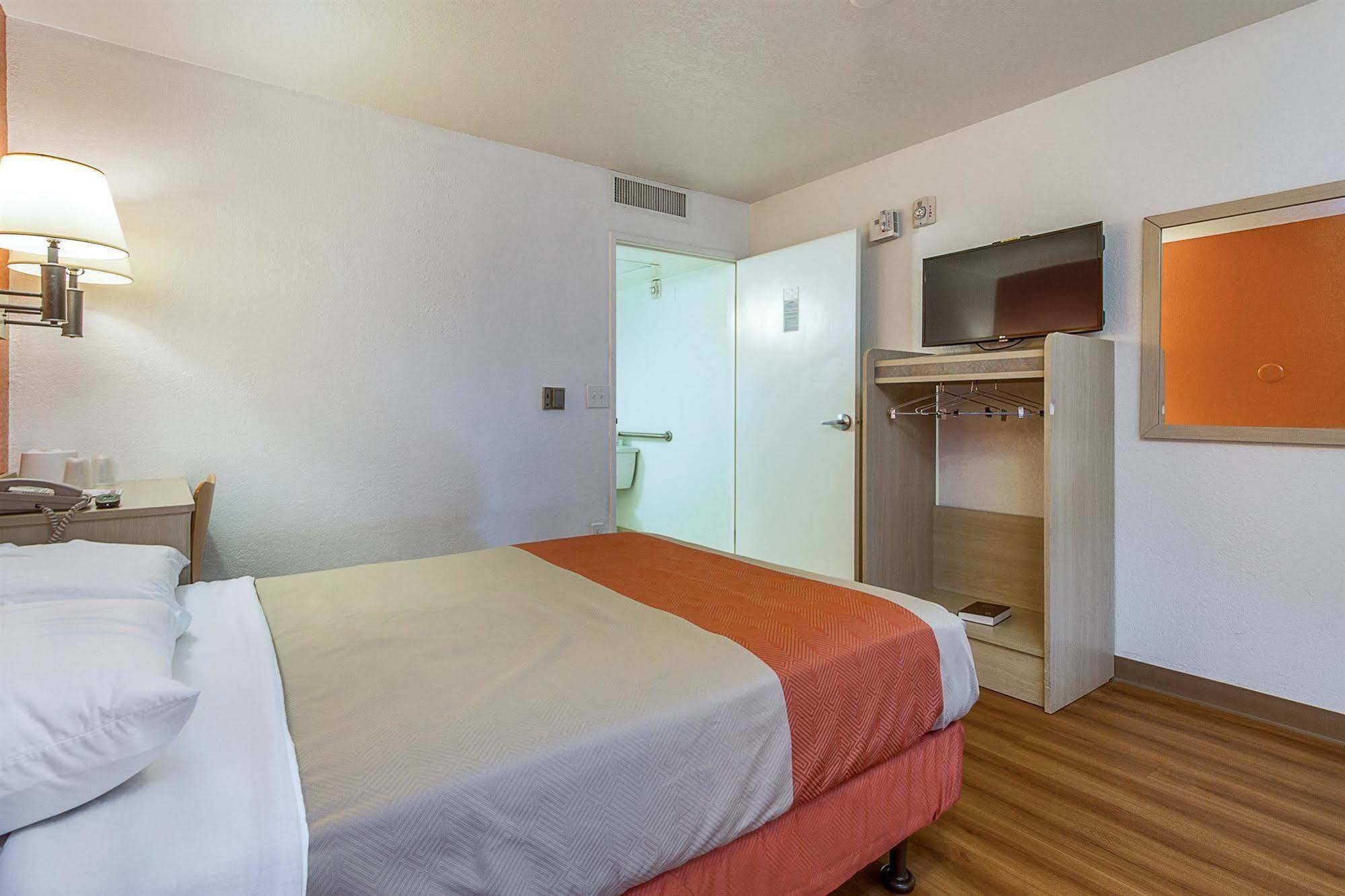 Motel 6-Phoenix, Az - North Bell Road Εξωτερικό φωτογραφία