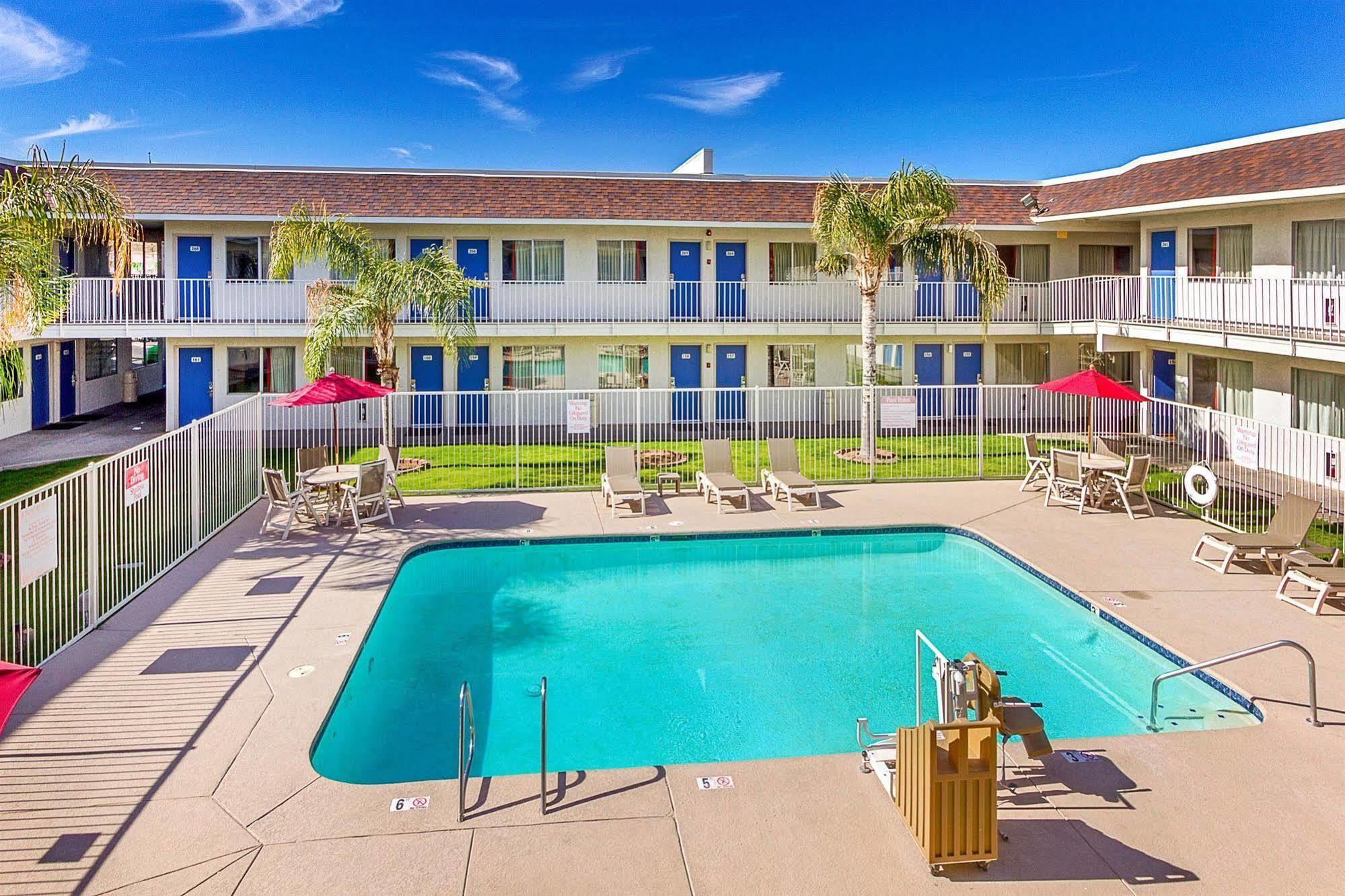 Motel 6-Phoenix, Az - North Bell Road Εξωτερικό φωτογραφία